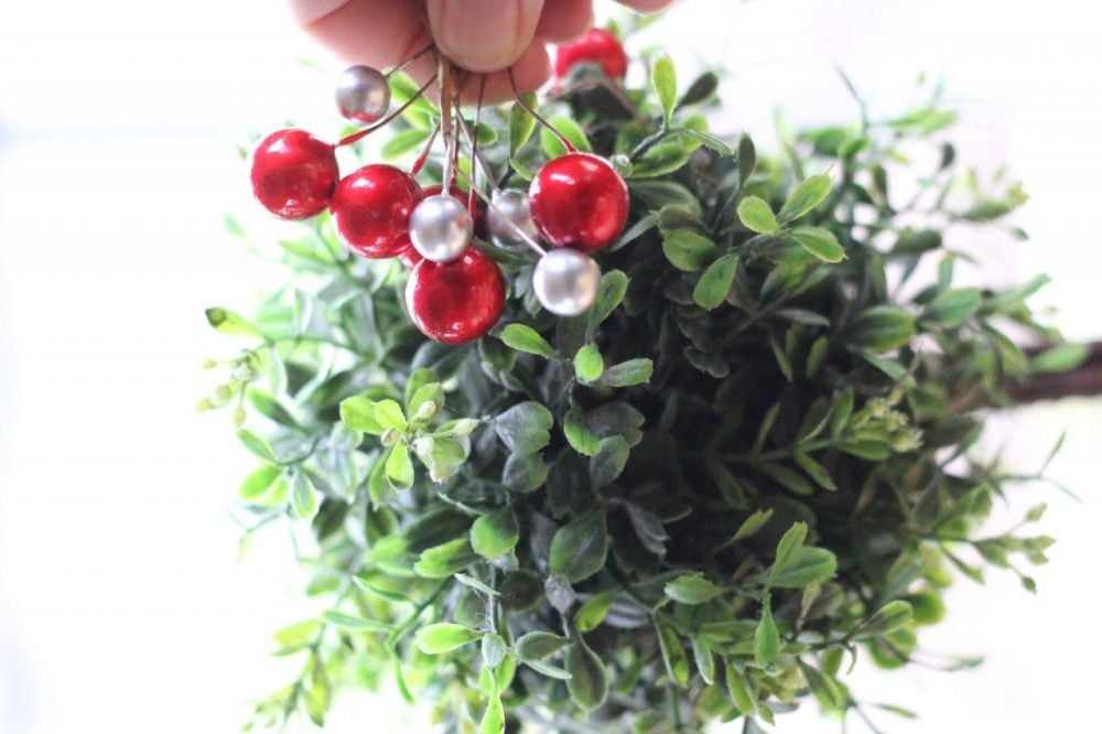 Recycling & upcycling Christmas decorations