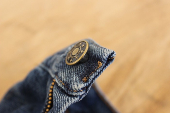 how-to-fix-a-button-on-jeans-momcrieff