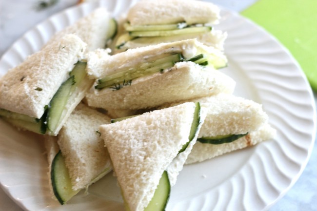 Cucumber Sandwich Appetizers (and tea sandwiches) - Momcrieff