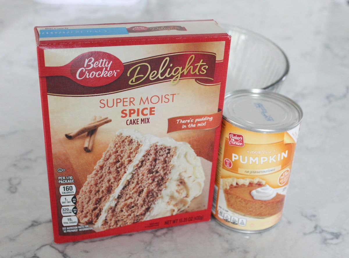 a box of spice cake mix and a can of pumpkin puree 