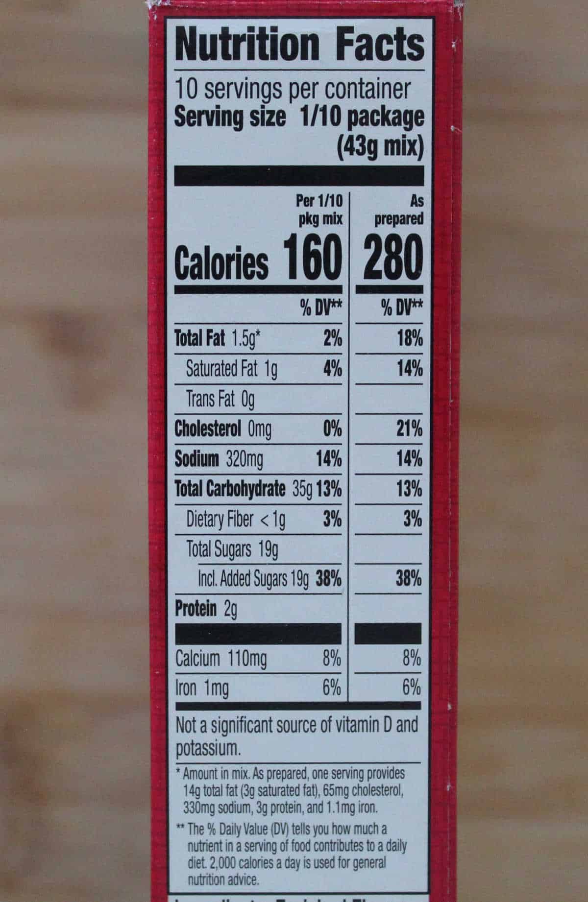 nutrition label from side of betty crocker spice cake mix