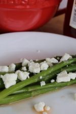 Asparagus Salad | Steamed asparagus with balsalmic vinegar and feta cheese