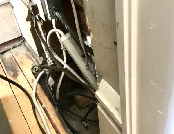 DIY electrical wiring behind my fridge