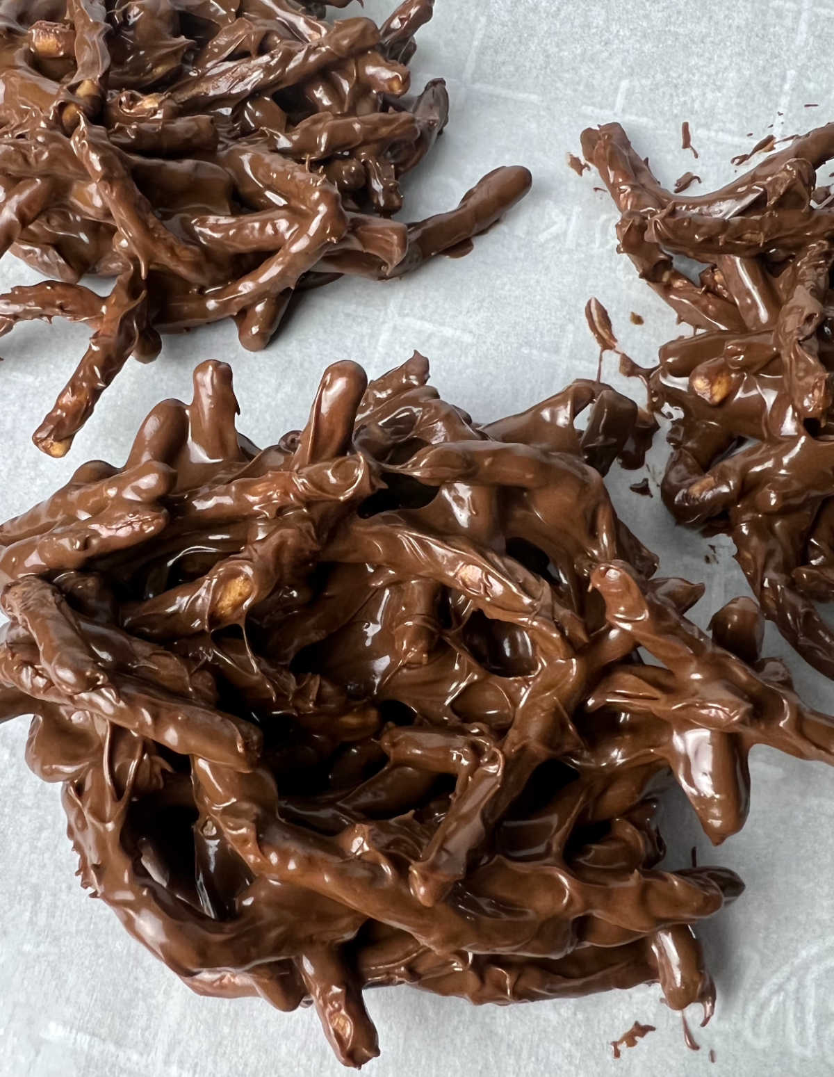 bird nest made with chocolate covered chow mein noodles