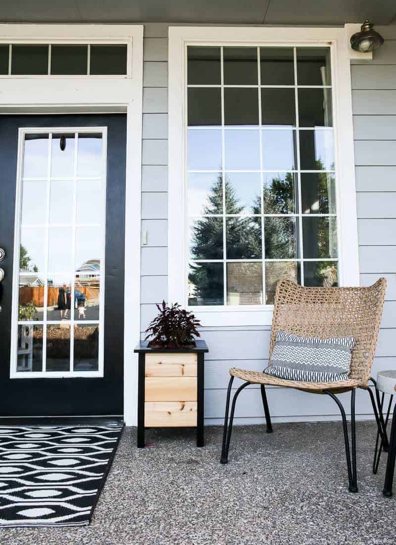 diy porch planters with flowers