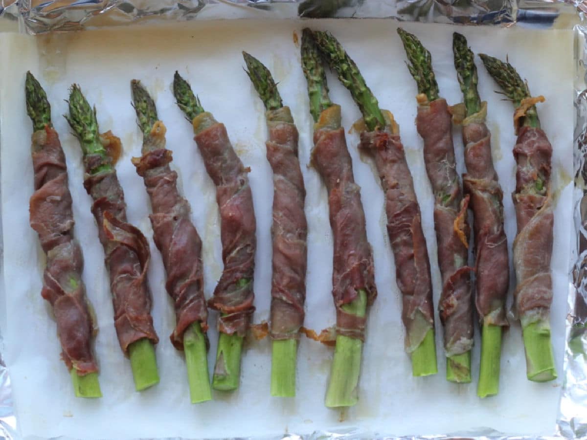 asparagus prosciutto appetizer