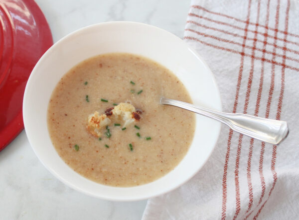 3 Ingredient Cauliflower Soup - Momcrieff