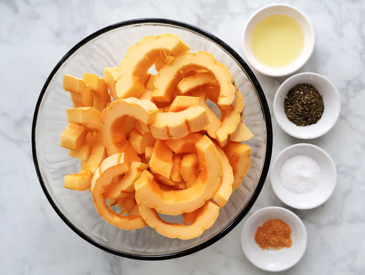 Delicata squash cut into ¾ inch moon slices.