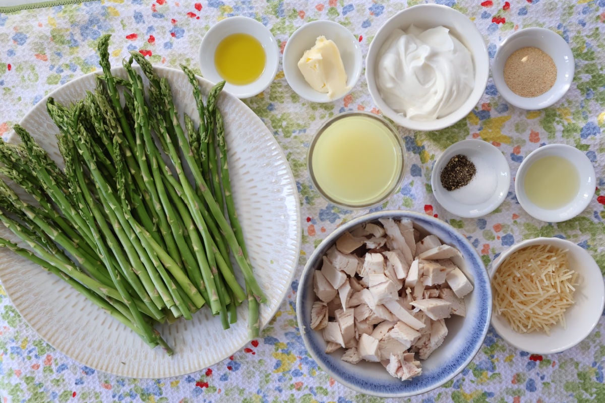 ingredients for chicken asparagus skillet